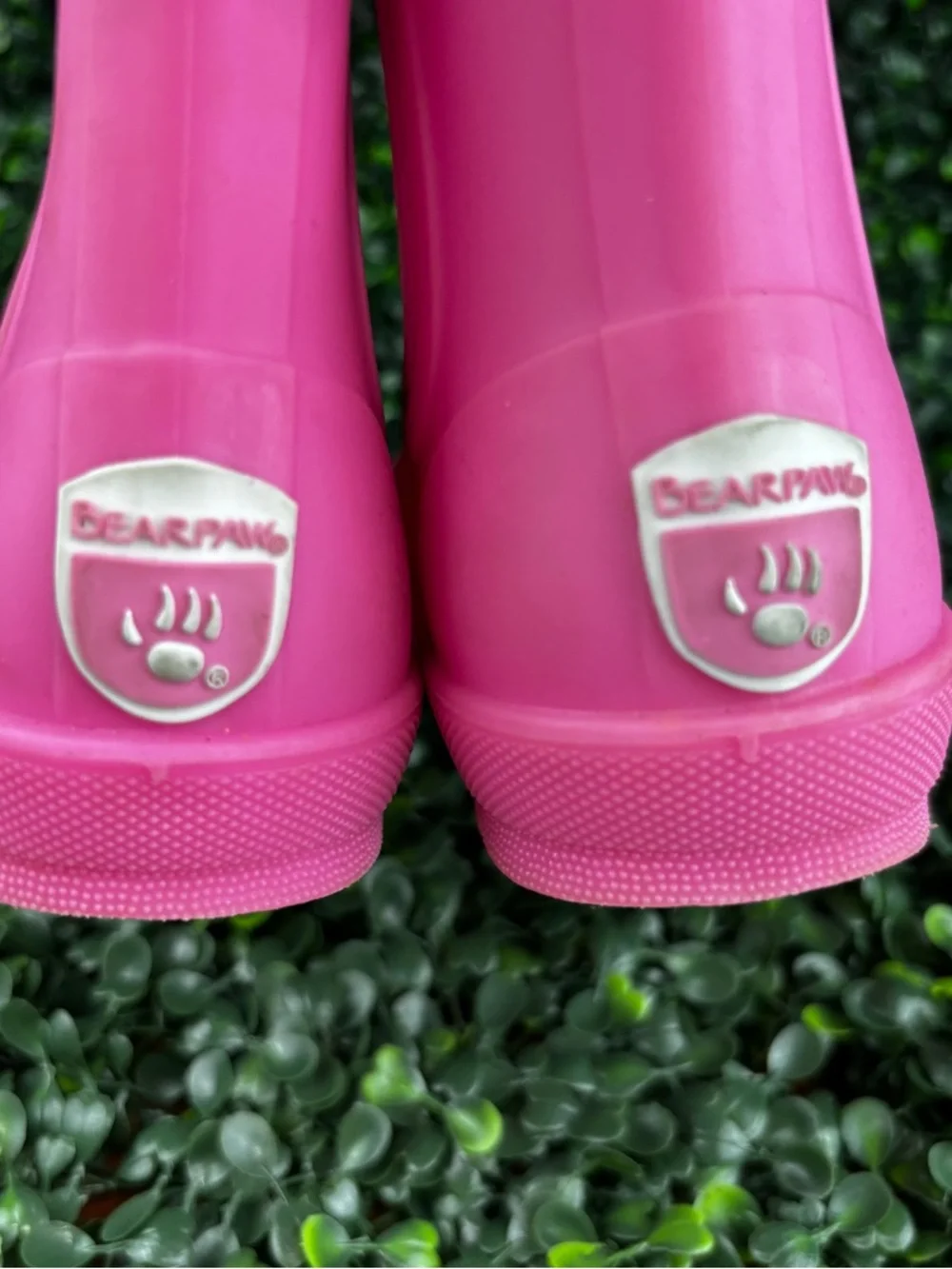 BEARPAW PINK CHELSEA- STYLE KIDS RAIN BOOTS SIZE 12